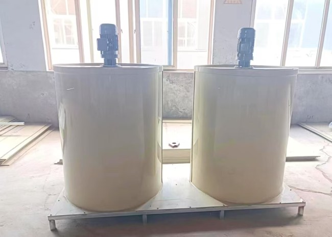 污水处理pp加药系统